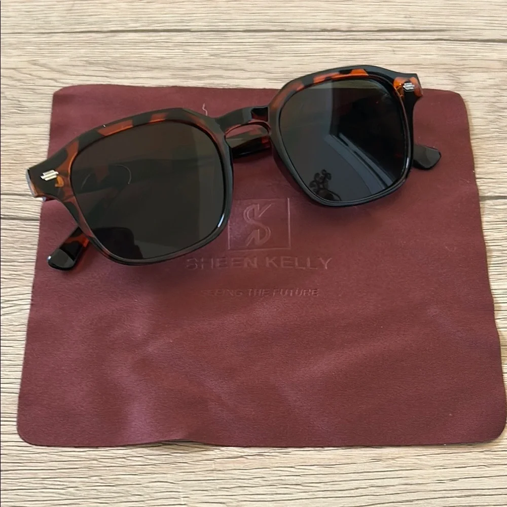 Sheen Kelly Men’s Retro Square Sunglasses Tortoiseshell NWT